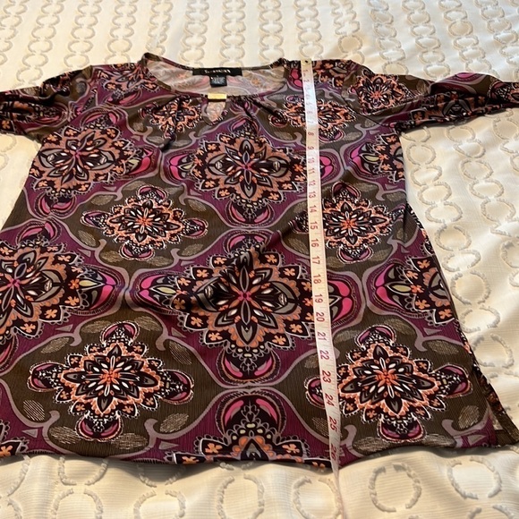 89th & Madison Women’s small top - Picture 5 of 5